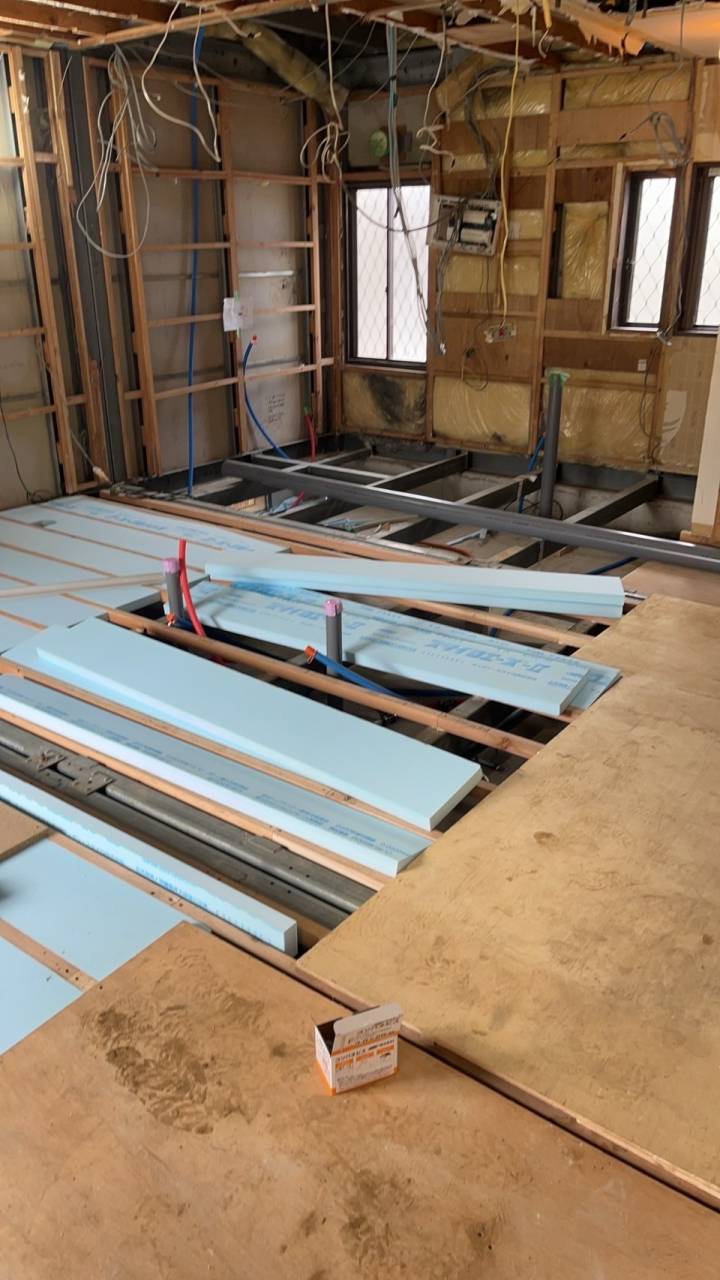 床の断熱リフォーム　断熱材　断熱工事　省エネ補助金対象リフォーム　習志野市