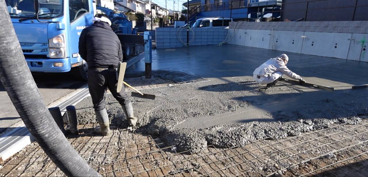 駐車場拡張工事｜コンクリート打設・土間仕上げ